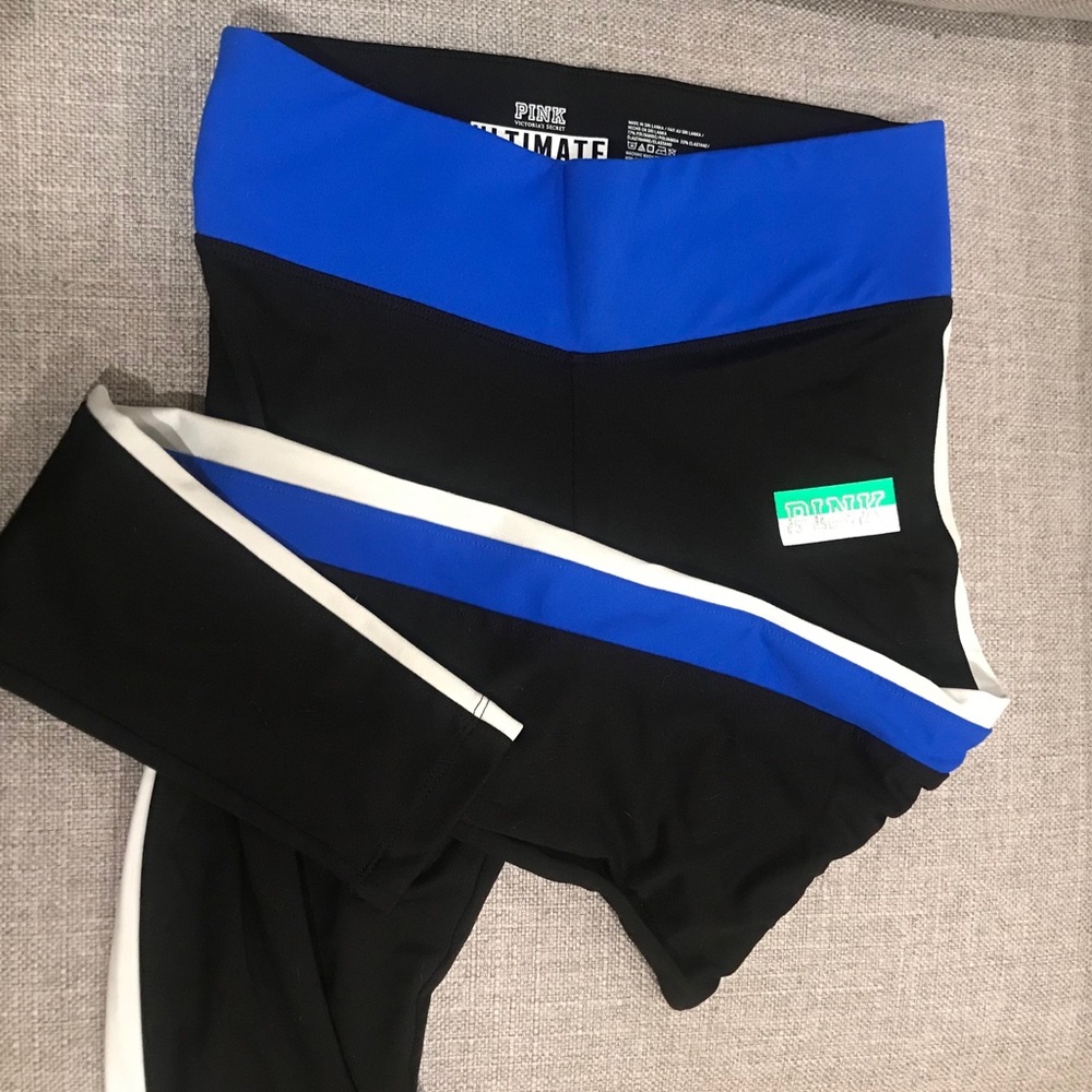 PINK Ultimate Black Yoga Leggings